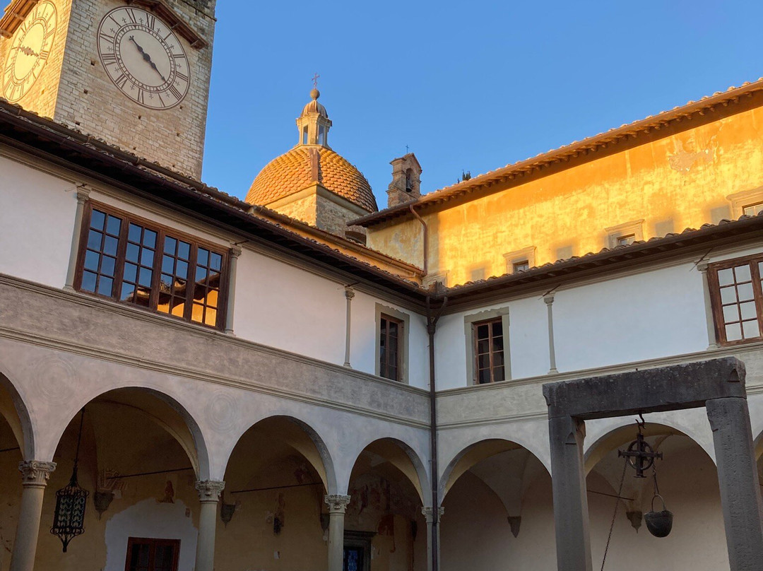 Badia a Passignano-佩萨河谷塔瓦内莱必去景点