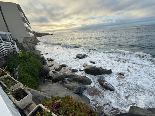 Capri Laguna On The Beach主图