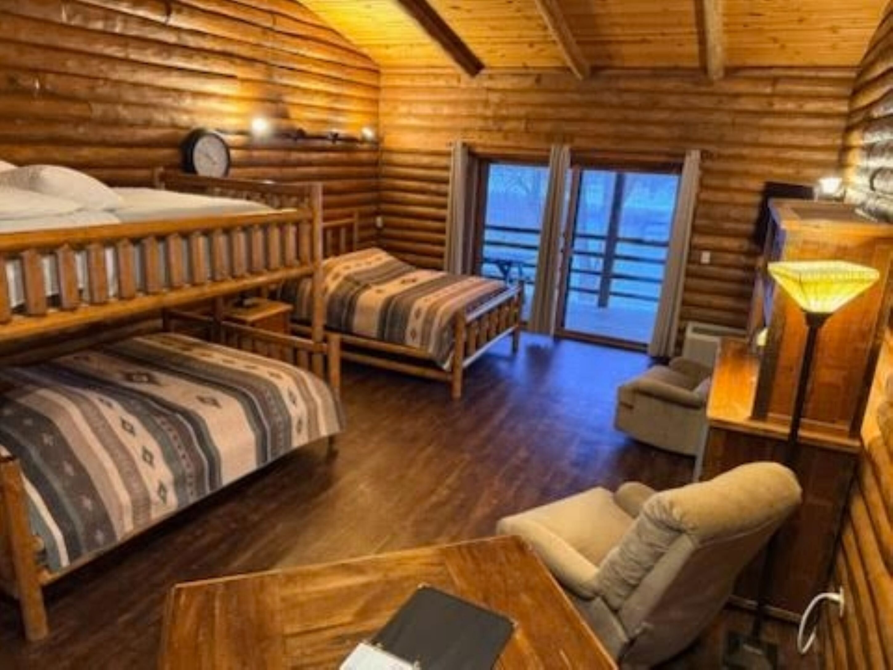 Cedar Lodge & Settlement-客卧