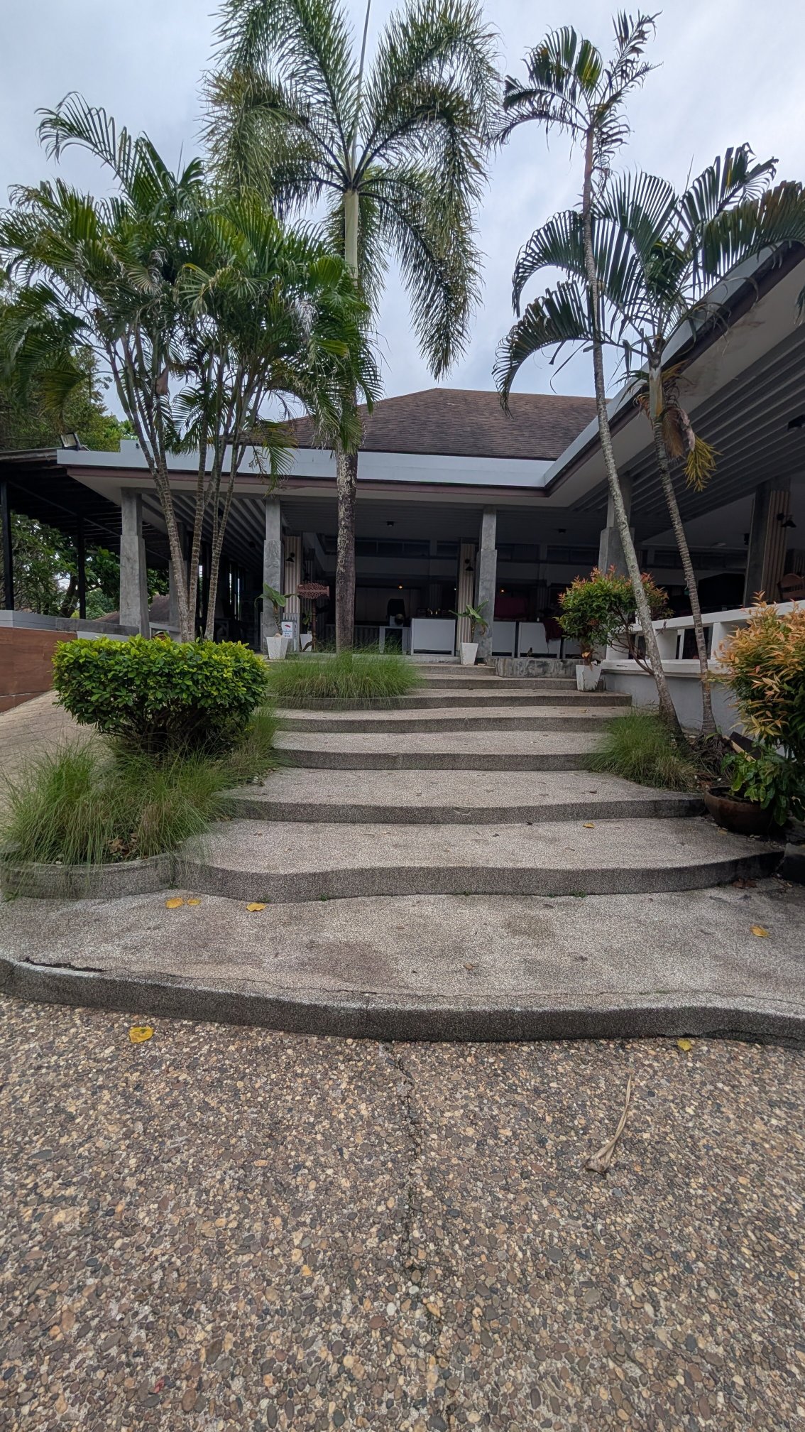 兰达沙度假村&Sp-官方