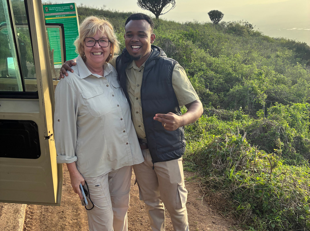 Wild Authentic Tanzania-阿鲁沙必去景点