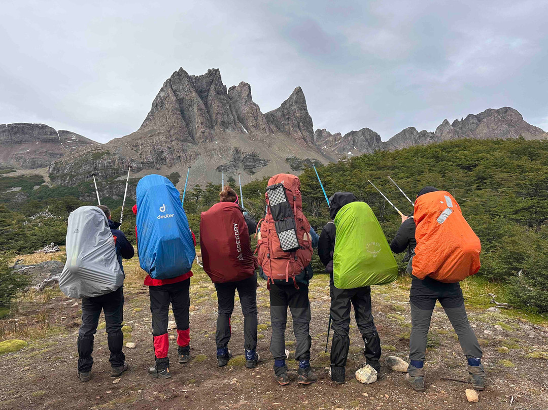 Explora Isla Navarino-Puerto Williams必去景点