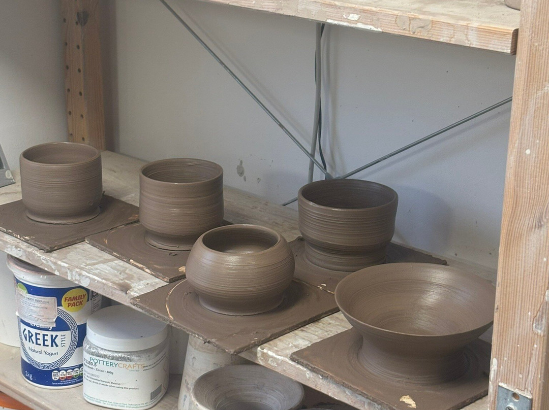 Endre Borbely Ceramics-Ferndown必去景点