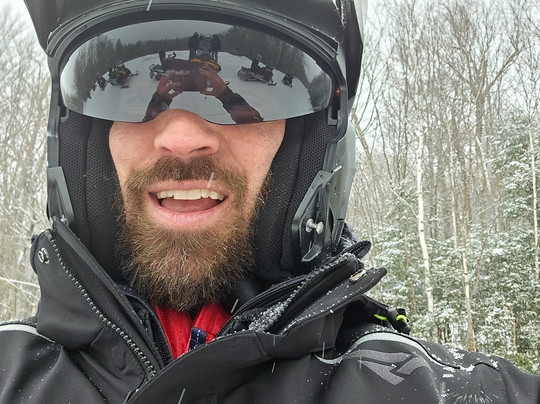 Northern Extremes Snowmobiling-巴特利特必去景点