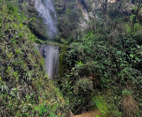 Baños del Inca_Loja