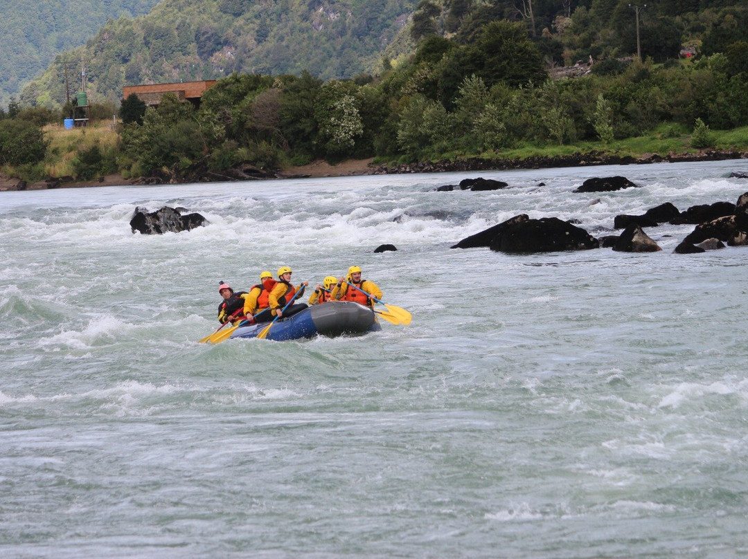 Aoni Rafting Patagonia-Coyhaique必去景点