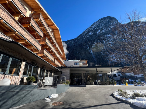 哈比彻霍夫酒店主图