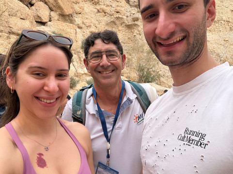 Omri Travel-阿克必去景点