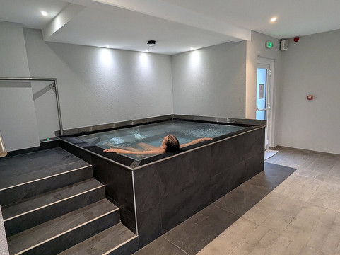 狩猎庄园Spa&餐厅酒店主图