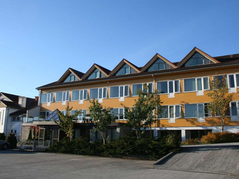 Sande酒店住宿-Alver Hotel