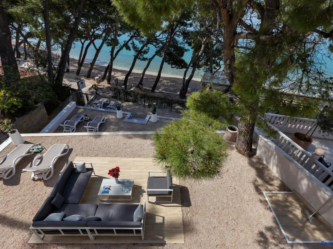 Luxury Rooms Paradise Garden