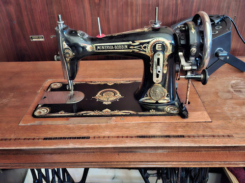 欧罗巴酒店主图