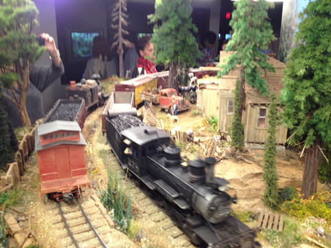 The Suncoast Center for Fine Scale Modeling-Odessa必去景点