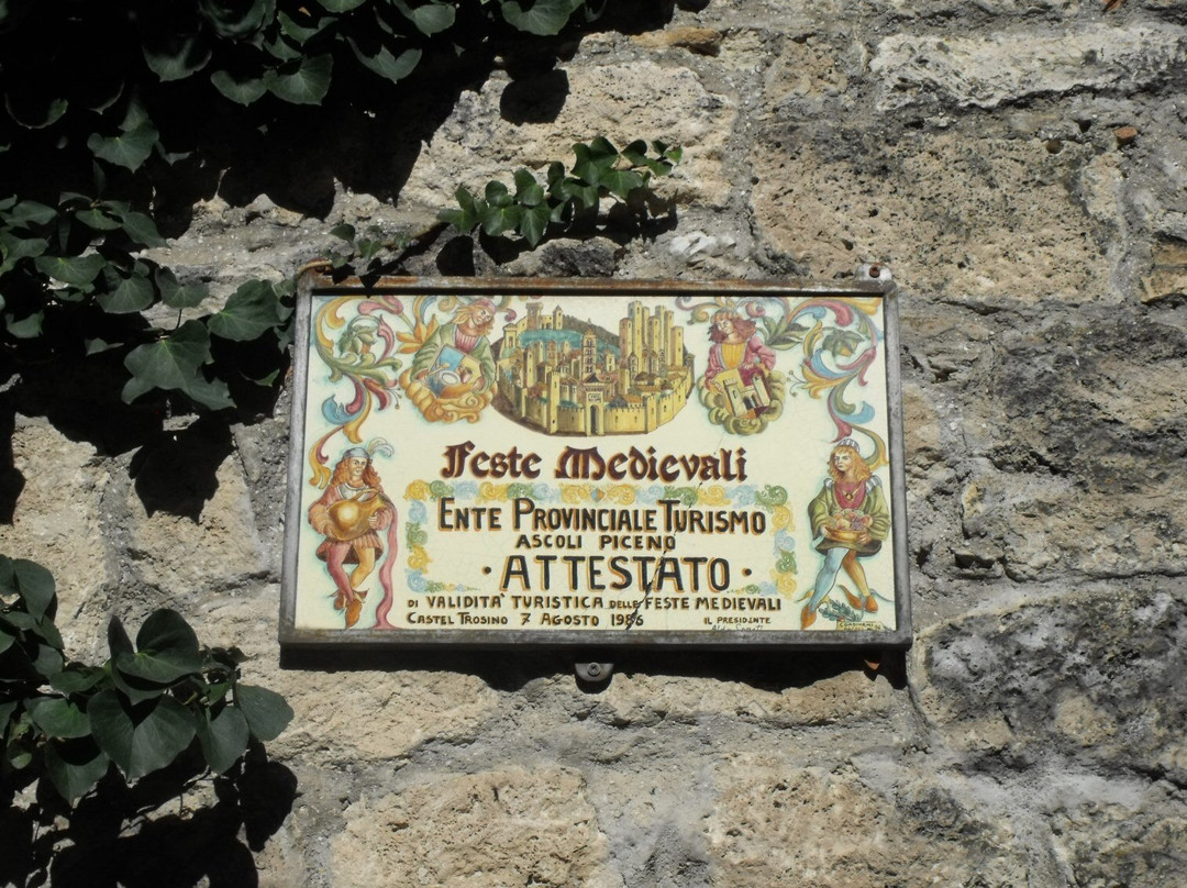 Castel Trosino-阿斯科利皮切诺必去景点