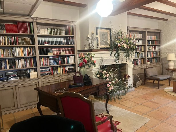 默泽拉酒店-官方