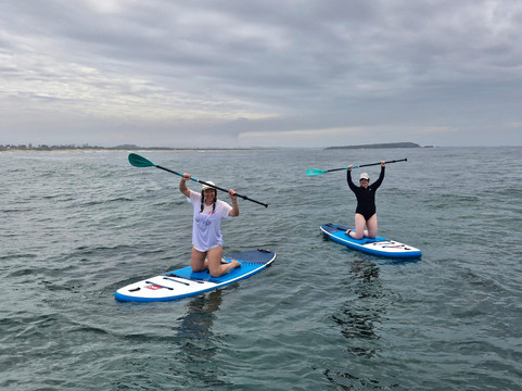 Stand Up Paddle Boarding Shellharbour-谢尔哈伯必去景点