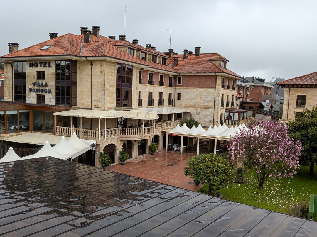 帕西拉温泉别墅公寓主图