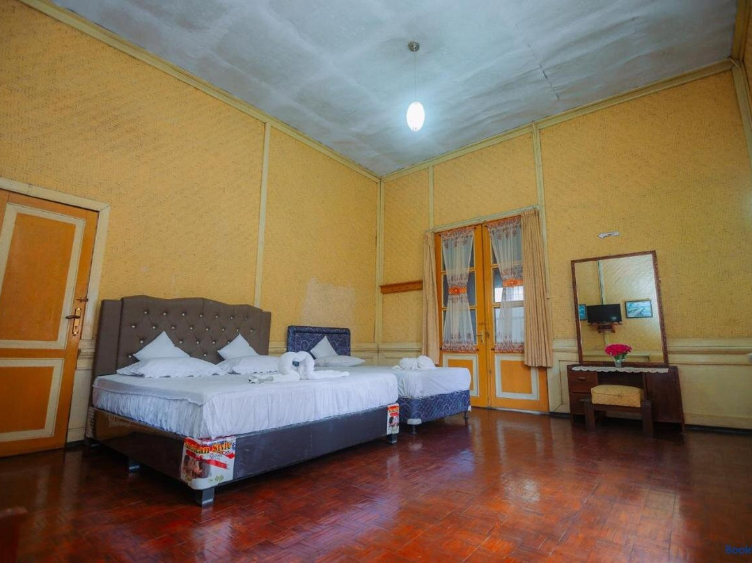 CATIMOR HERITAGE 1894 Hotel & Resto By Celcius
