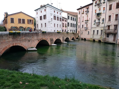 Via Buranelli-特雷维索必去景点