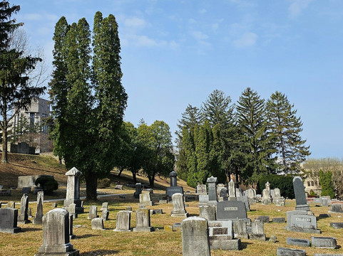 Divine's Gravesite, Prospect Hill Cemetary-陶森必去景点