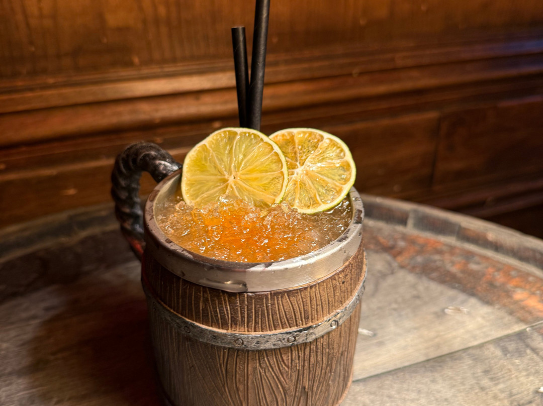 Twisted Barrel Salisbury