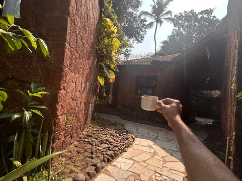 果阿拉古那安朱纳海酒店主图