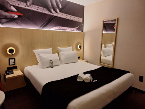 阿里斯木斯克龙酒店及公寓式酒店主图