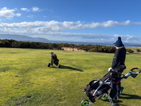 格恩布恩酒店-官方