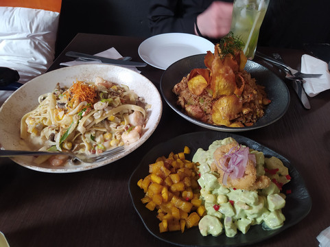 Quenko Cocina Nikkei Sogamoso