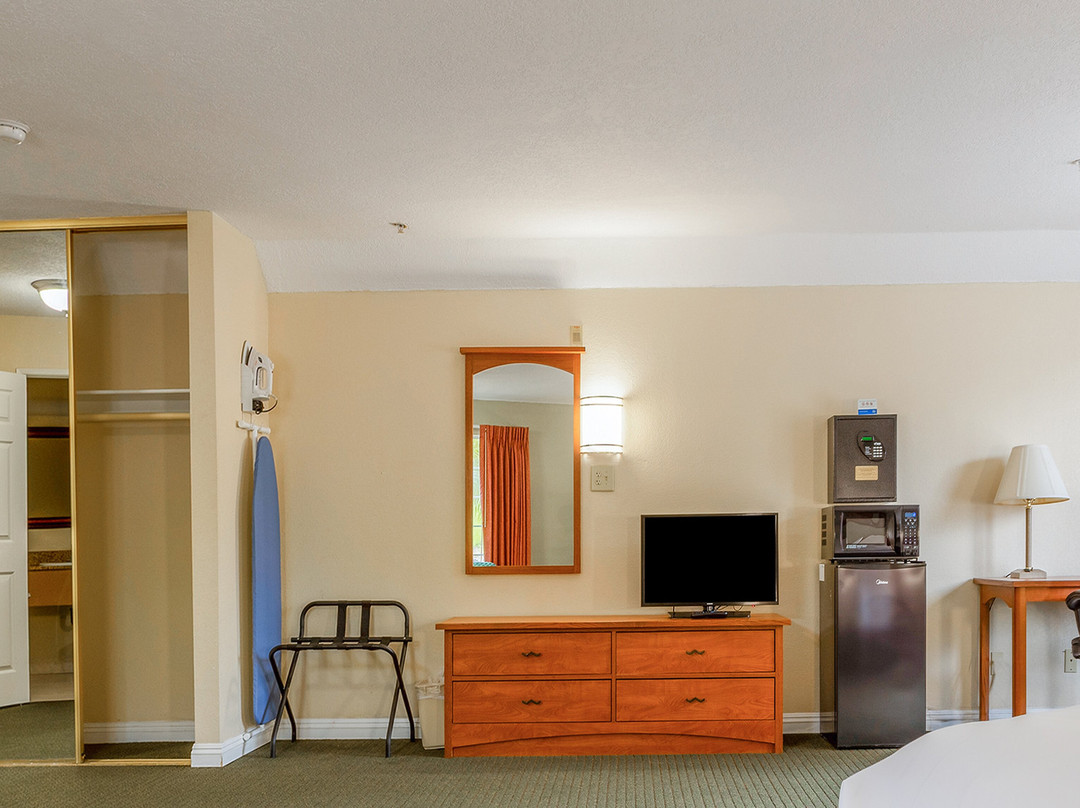 Hotel Avenida, San Clemente Beach