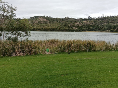 Valley Lake/ketla Malpi-芒特甘比尔必去景点