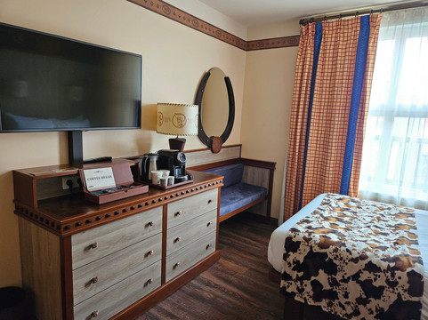 巴黎迪士尼夏延酒店©主图