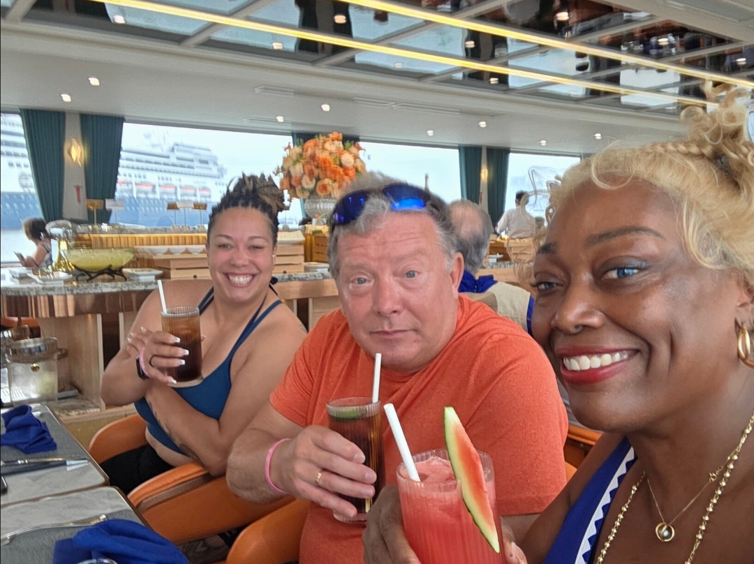 Go Vietnam Travel Agency-Tu Liem必去景点