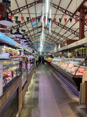 Mercado Les Halles-比亚里茨必去景点