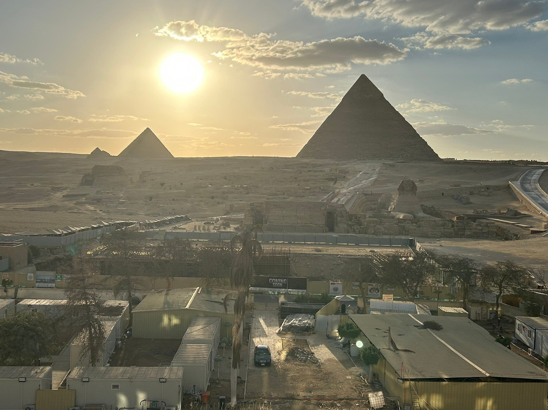 The Palace Pyramids inn