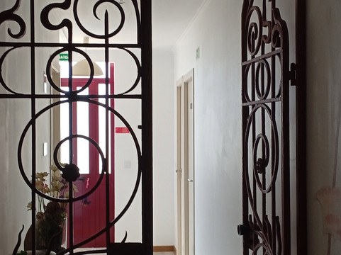 阿拉米达宾馆主图