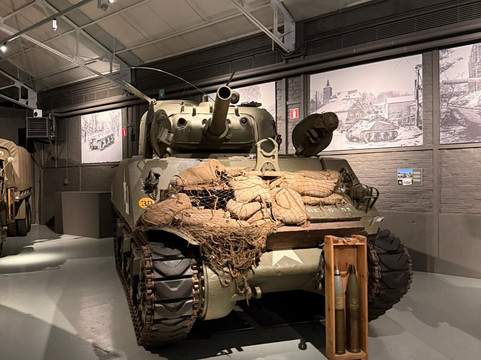 BASTOGNE BARRACKS-巴斯东必去景点