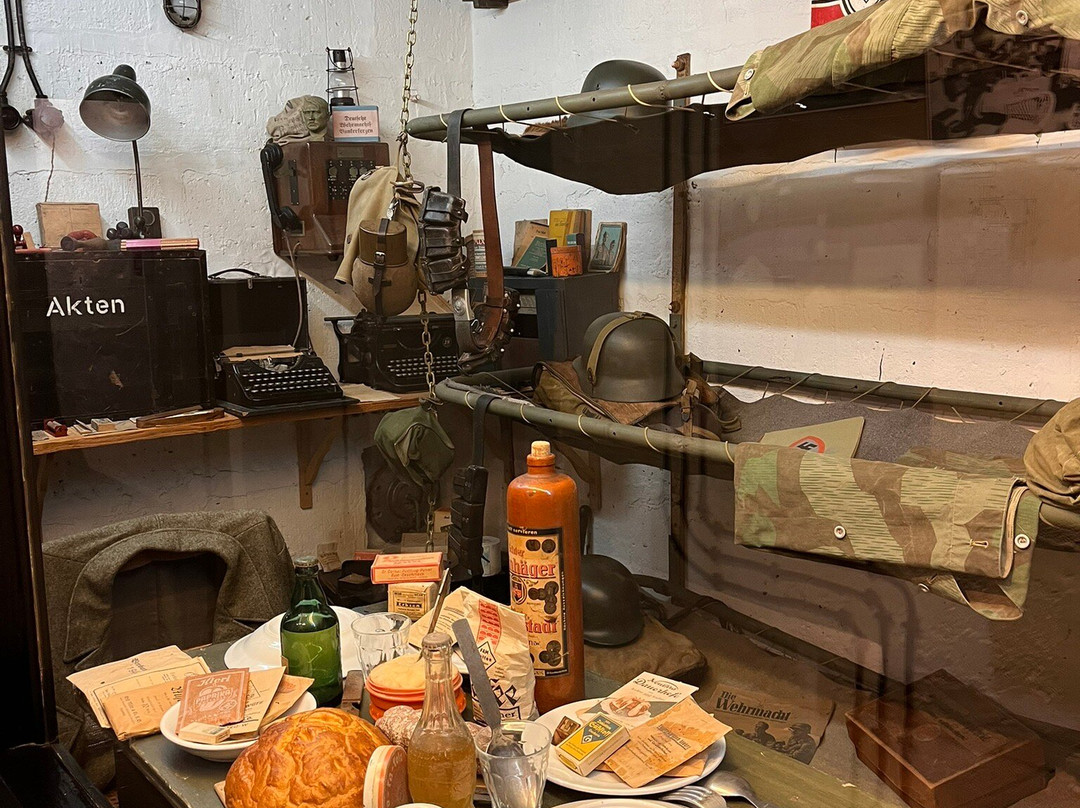 Le Grand Bunker Musee du Mur de l'Atlantique-乌伊斯特勒昂必去景点