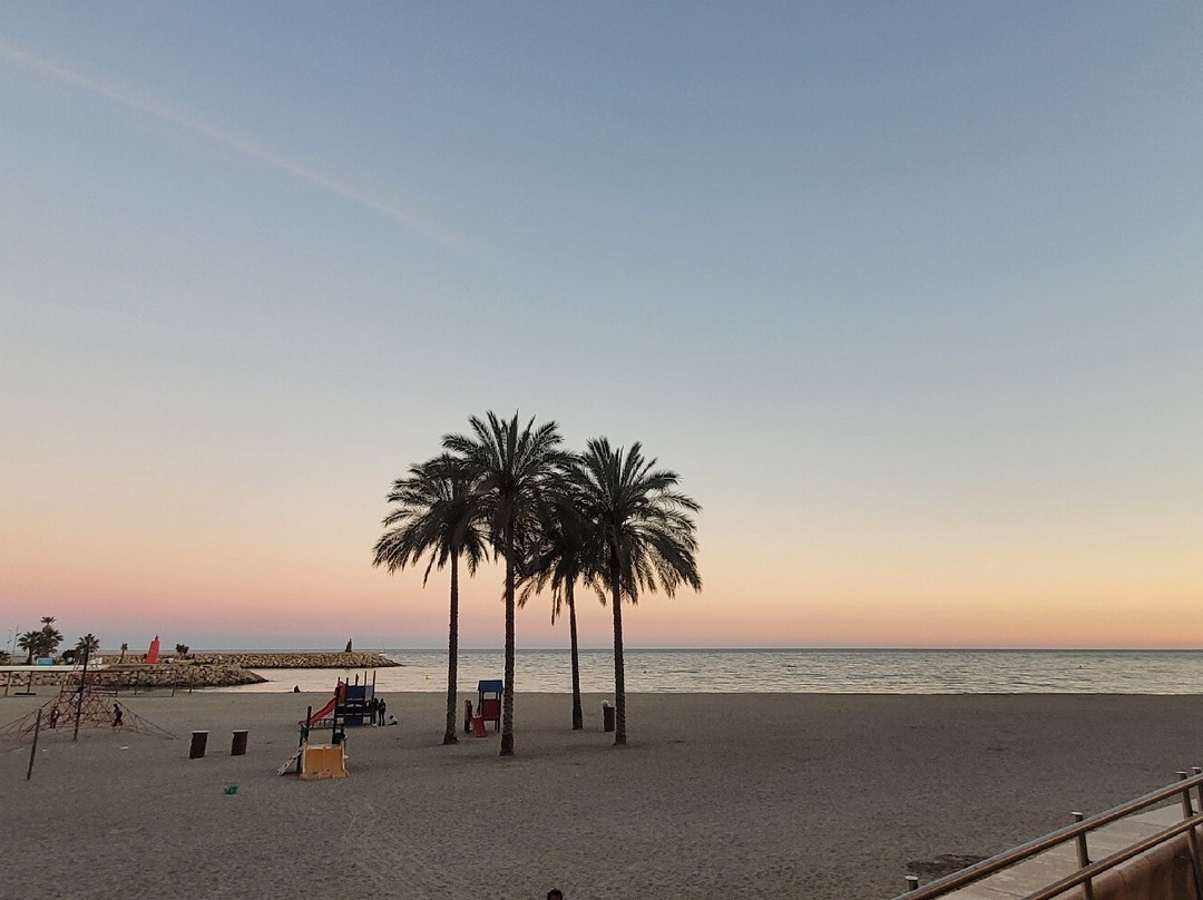 Playa de Aguadulce-阿瓜杜尔塞必去景点