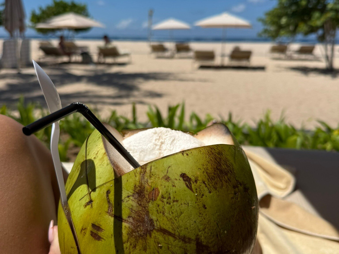 穆丽雅酒店主图