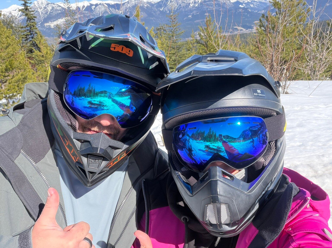 Rocky Mountain Riders-戈尔登必去景点