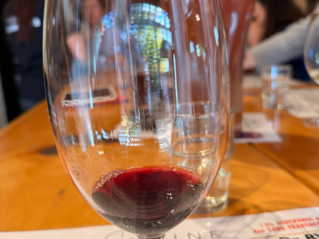 Wise Wine-Eagle Bay必去景点