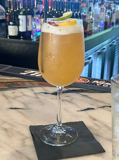 喜来登弗洛伍德雷弗奇酒店及会议中心-旅行者