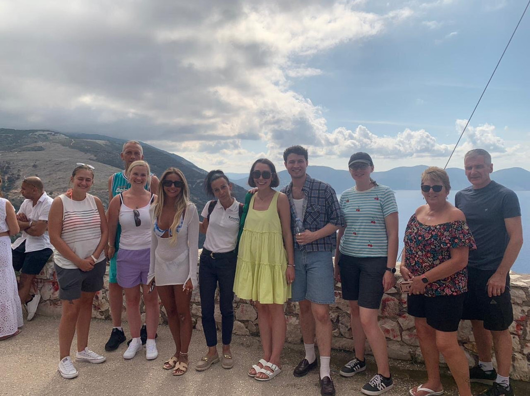 Kefalonia Excursions-阿尔戈斯托利翁必去景点