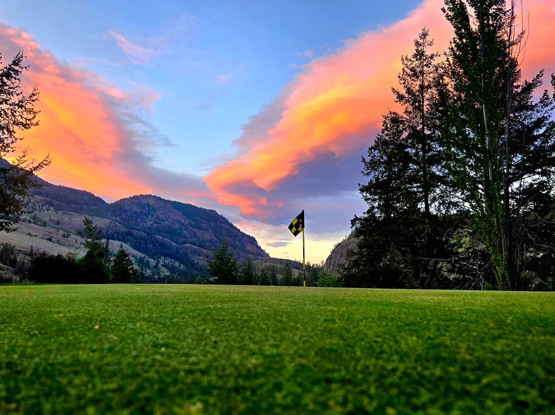 Twin Lakes Golf Course & RV Park-Kaleden必去景点