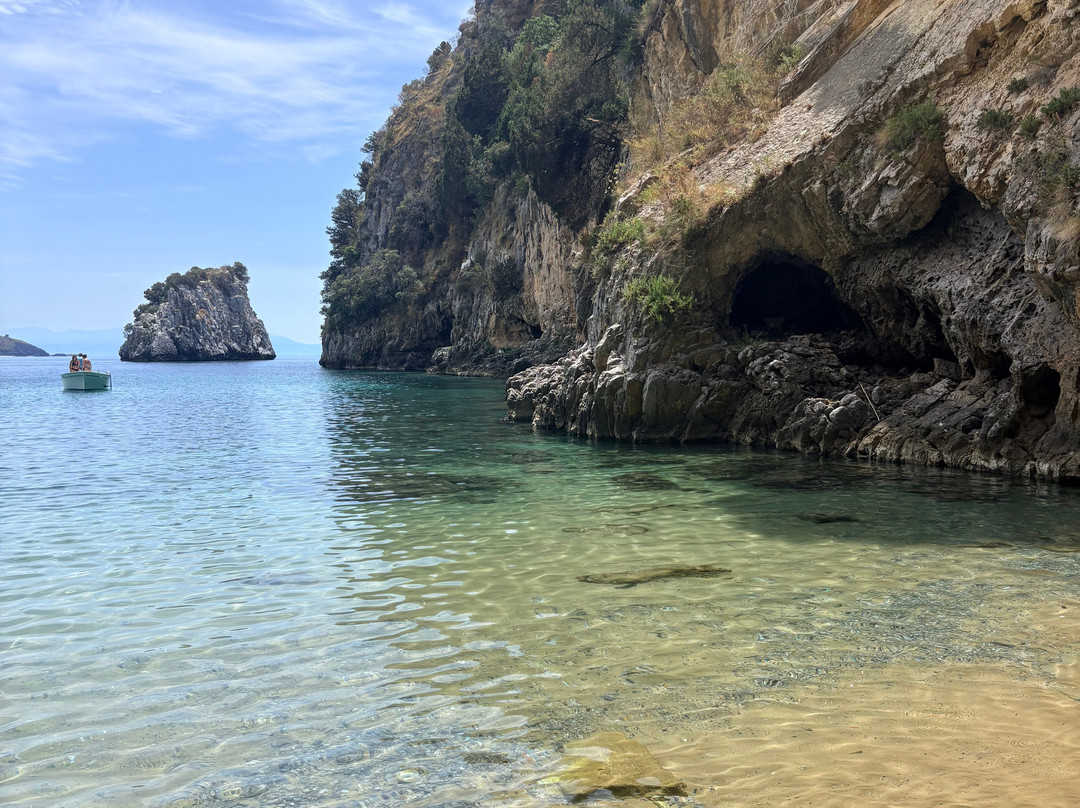 Baia del Buon Dormire-Faracchio必去景点