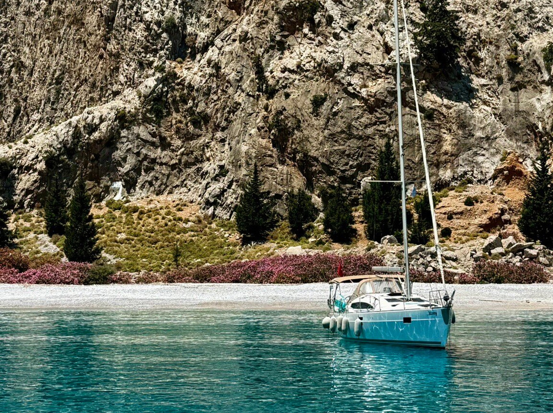 Prestige Yachts In Rhodes-罗德城必去景点