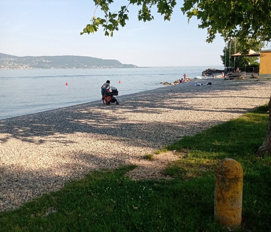 Spiaggia Degli Ulivi-Toscolano-Maderno必去景点