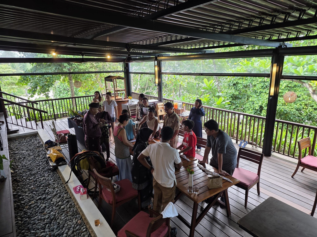 民丹岛瑞僖敦酒店主图