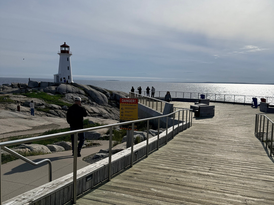 Peggy's Cove Lighthouse-Peggy's Cove必去景点
